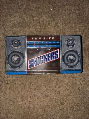 Vintage 1990 Collectible Tin Snickers Snack Bar Mars Candy Metal Boombox Hinged